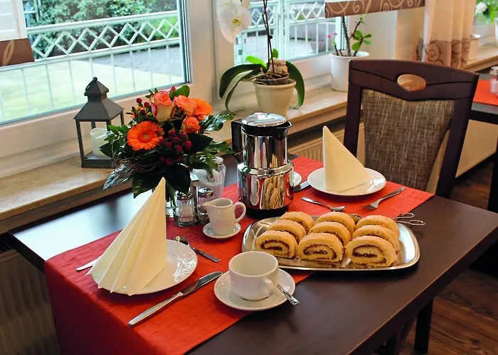 Haus Waldfrieden, Meinecardplus Inklusive 게스트하우스 3*