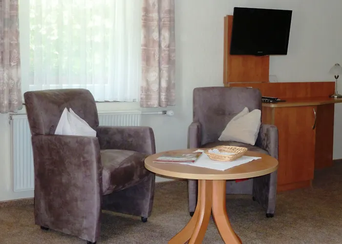 Haus Waldfrieden, Meinecardplus Inklusive 게스트하우스